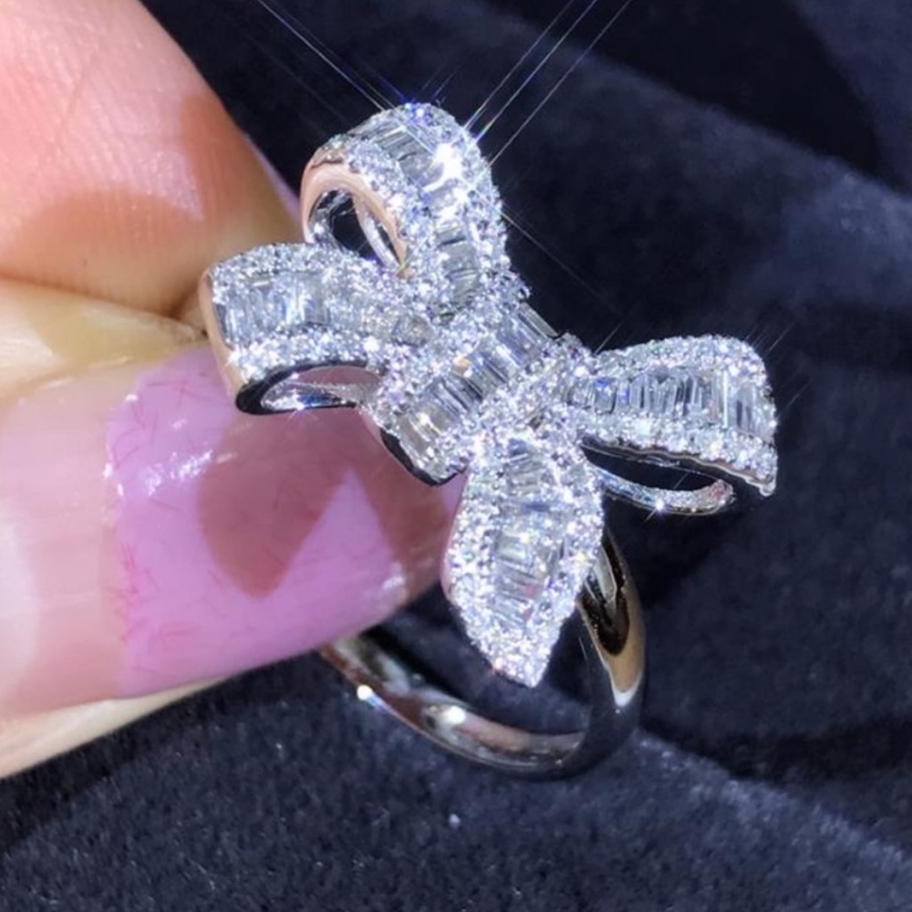NEW💍925 STERLING SILVER DIAMOND BAGUETTE BOW RING